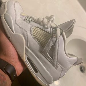 Jordan white 4s